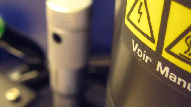 Image of an ESI probe