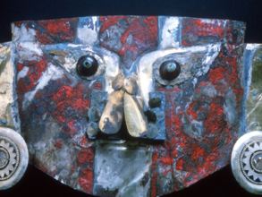 Image of a Sican funerary mask